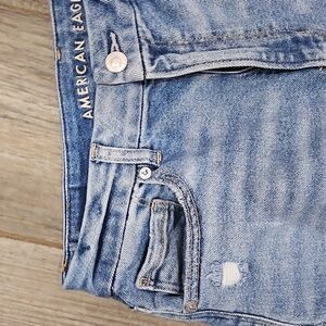 American Eagle Curvy Mom Jean Size 10